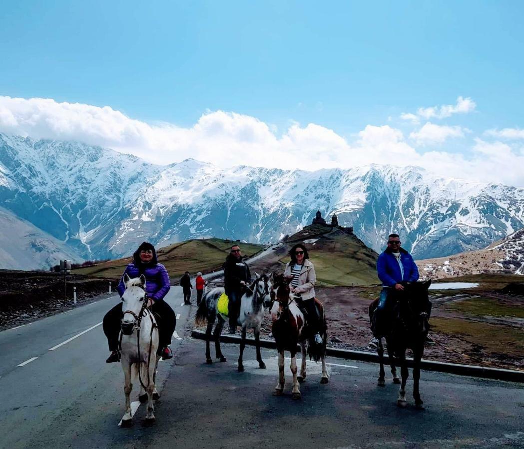 Hotel Mariami Kazbegi Exterior foto